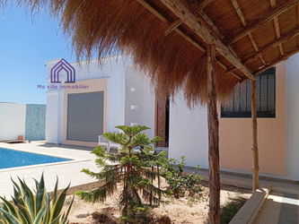 Annonce villa piscine pour location annuel djerba Tunisie