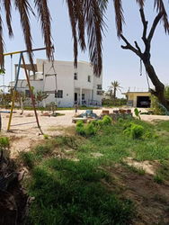 Villa et terrain