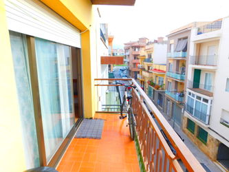 vente spacieux appartement 3 chambres centre Roses Espagne