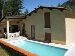 Vente Belle villa charme piscine Alpes Htes Prov Saint-Julien-du-Verdon