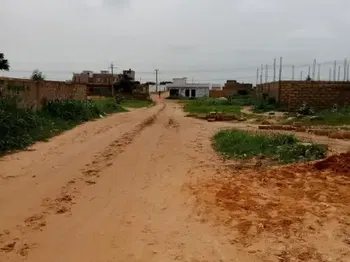 Terrain 500 mètres carrés à Mbour