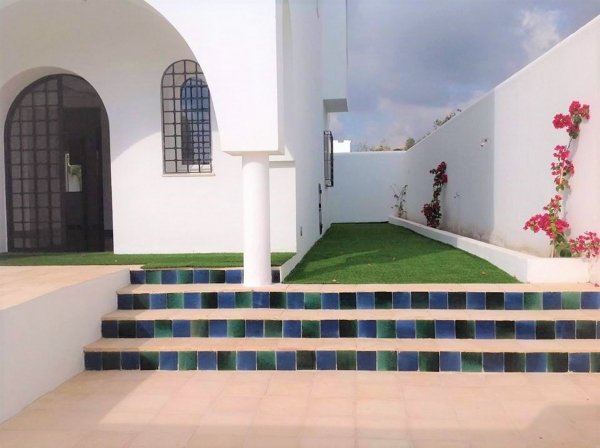 Vente 1 charmante villa piscine Nabeul Tunisie