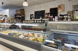 A VENDRE EN EXCLUSIVITÉ Proche d'Orange, Vaucluse, Provence Alpes Côte d'Azur, ÉPICERIE FINE