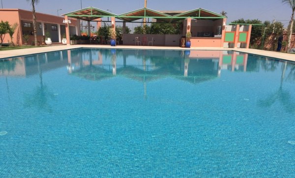 Fonds commerce Restaurant piscine a marrakech Maroc
