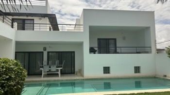 Annonce location Ngaparou villa 6 chambres piscine Somone Sénégal