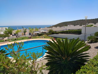 piscine et la mer