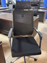 MOBILIER BUREAU QUALITE SUPERIEURE DISPONIBLE BON PRIX Dakar