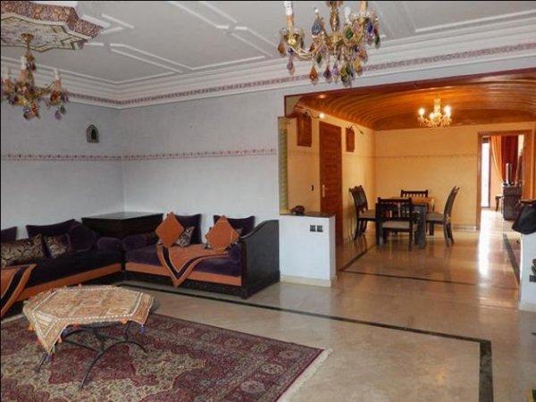 Location Spacieux bel appartement meublé Marrakech Maroc
