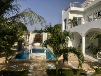 Piscine, vu extérieur