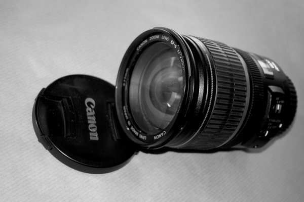 Canon 17-55 mm EF-S f/2.8 IS USM