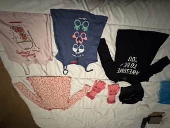 Ensemble vêtement fille taille 4 ans