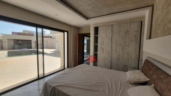 Villa / Espace ouvert / Cuisine / Suite enfant / Suite parental