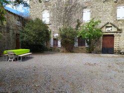 Cour 