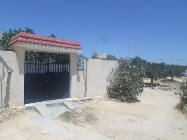 Vente agriable villa centre ville hammamet Tunisie