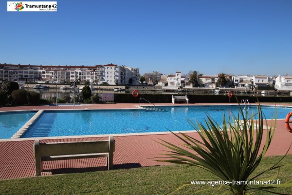 Vente Appartement vue piscine canal Empuriabrava Espagne