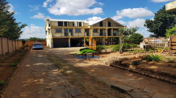 Vente Propriété 2 660m² 02 maisons F7 F4 Anosy Avaratra Madagascar