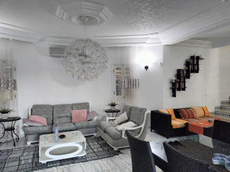 Vente villa standing piscine chott- meriem Sousse Tunisie