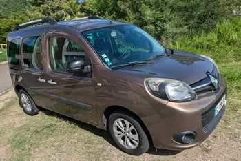 Annonce Kangoo 1 5dci boite auto Fort-de-France Martinique