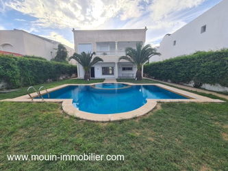 PISCINE ET JARDIN