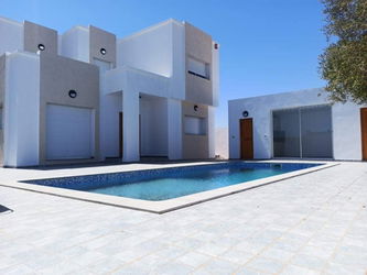 Annonce location villa piscine l&#039;annee arkou djerba Tunisie
