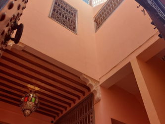 Patio d'entrée 