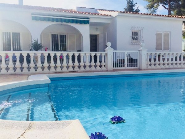 329000 € Torrevieja Los balcones villa ind 130m² 3 ch 2sdb pisc privée 80