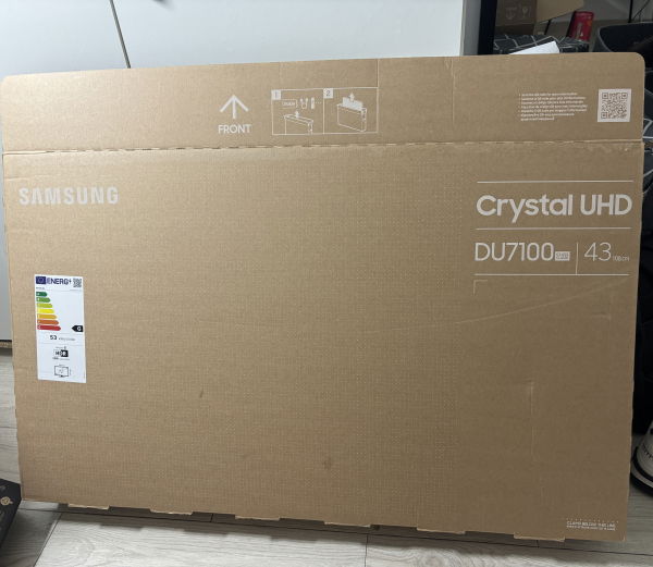 Tv Samsung Crystal UHD DU7100 43 108cm