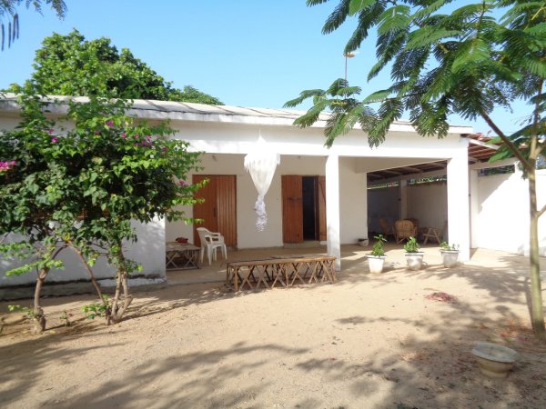 Vend villa 100m2 hors résidence terrain 400m2 Saly Bambara Saly Portudal