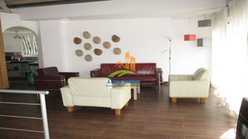 Location Magnifique loft T3 meublé grande terrasse centre-ville Antananarivo