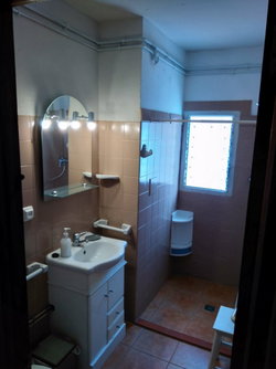 Salle d'eau 1
