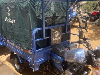 Tricycle hasilaza Dakar Sénégal