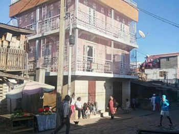 Vente Immeuble commercial _ Centre ville ANTANANARIVO_ Anatihazo Isotry