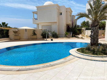 Location vacances Vacances Duplex pieds dans l&#039;eau Camélia S+3 Hammamet