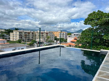 Piscine sur toit