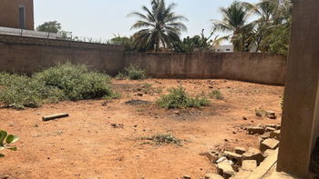 Terrain 399m2 à Somone canda