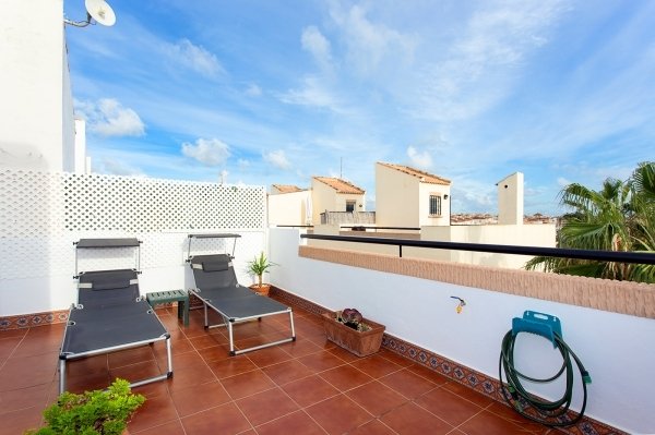 Vente Maison plusieurs terrasses ensoleillées Torrevieja € 99 950