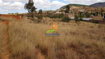 Vente Terrains 1 000m² 6 000m² Ambatomirahavavy Madagascar