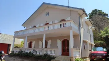 Annonce location loue 1 villa étage Antananarivo Madagascar