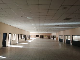 Annonce LOCATION INDUSTRIELLE À SOANIERANA ANTANANARIVO Madagascar