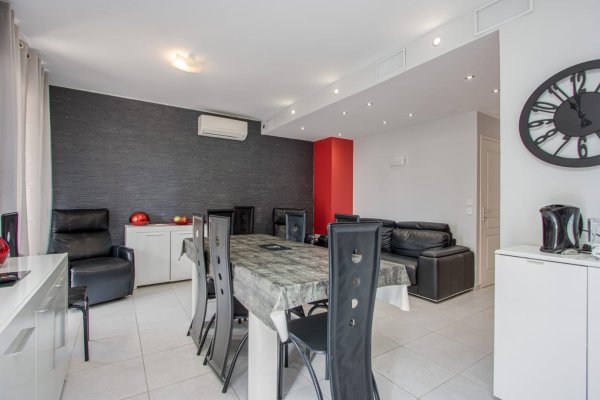 Vente Magnifique appartement duplex 150m plage Salatar Roses Espagne