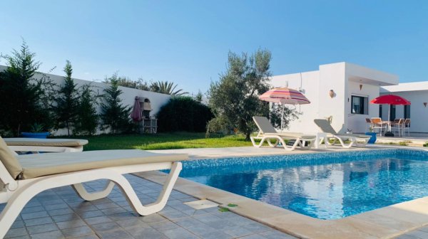 pour location des vacance "villa thouray" Djerba Tunisie