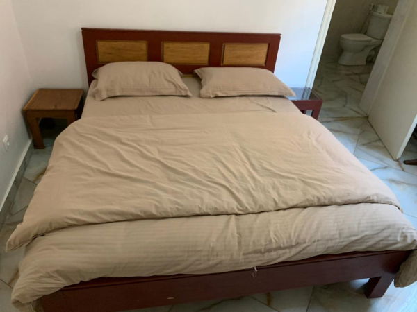 Chambre avec salle de bain