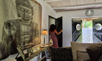 Villa balinaise à vendre sur l île Sainte Marie à Madagascar