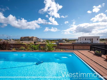 FLIC EN FLAC - Villa neuve et moderne de 3 chambres en suite avec vue mer et piscine