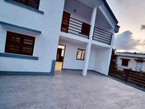 vente villa etage neuve dans 1 quartier residentiel tamatave toamasina