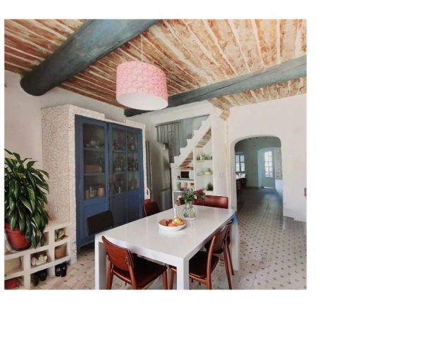 Villa moderne avec piscine