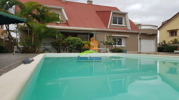 Location Villa étage F7 piscine Ambohibao Antananarivo Madagascar