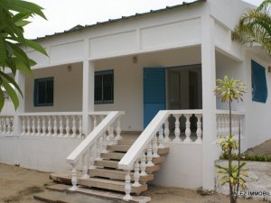 vente maison t3 mer-majunga madagascar Mahajanga
