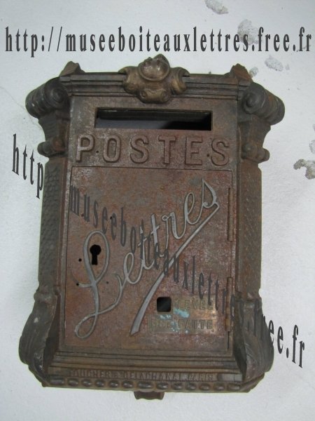 boite aux lettres ancienne ptt facteur poste Senlis Oise