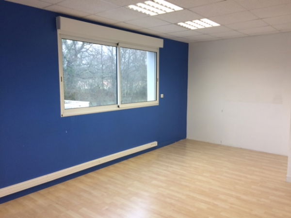 bureau chaumes en retz